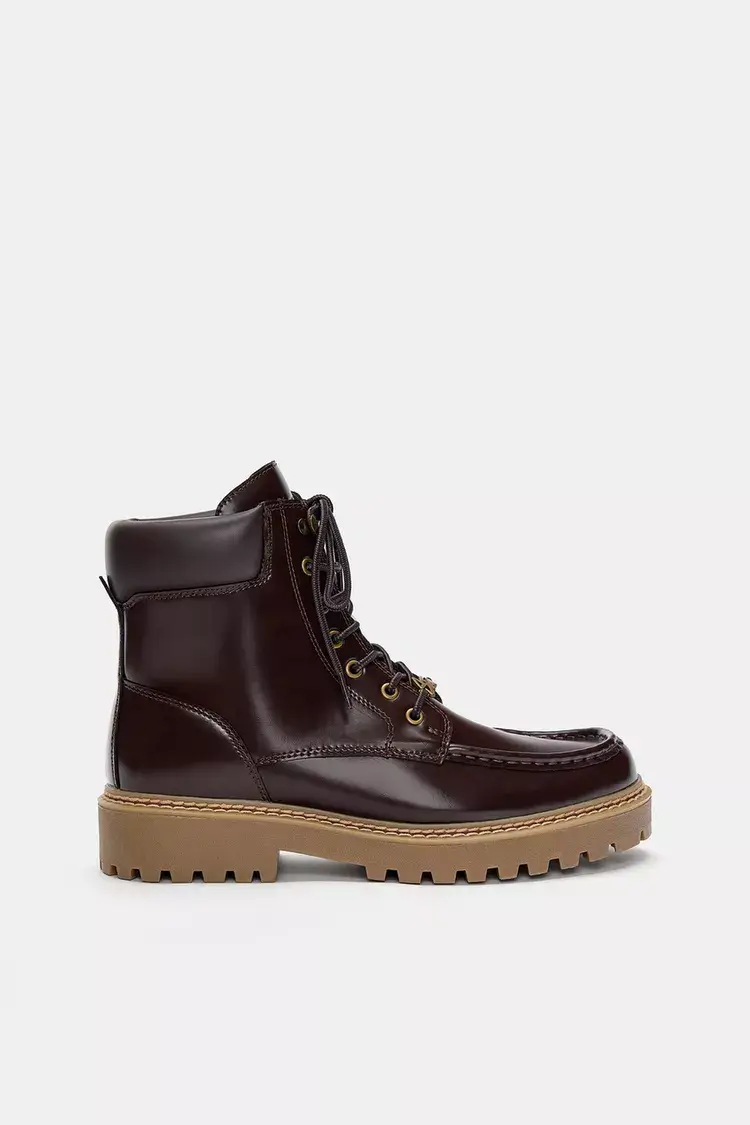 Botas-acordonadas-STWD-13.webp